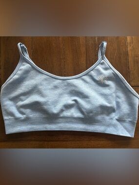 Light Blue Ribbed Sports Bra with Embroidered Flower